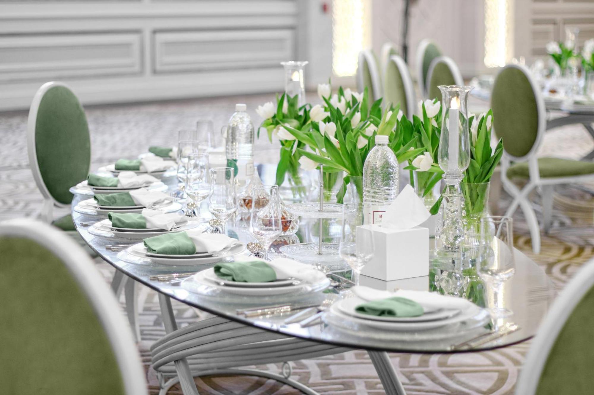 Готель Millennium Plaza 5*