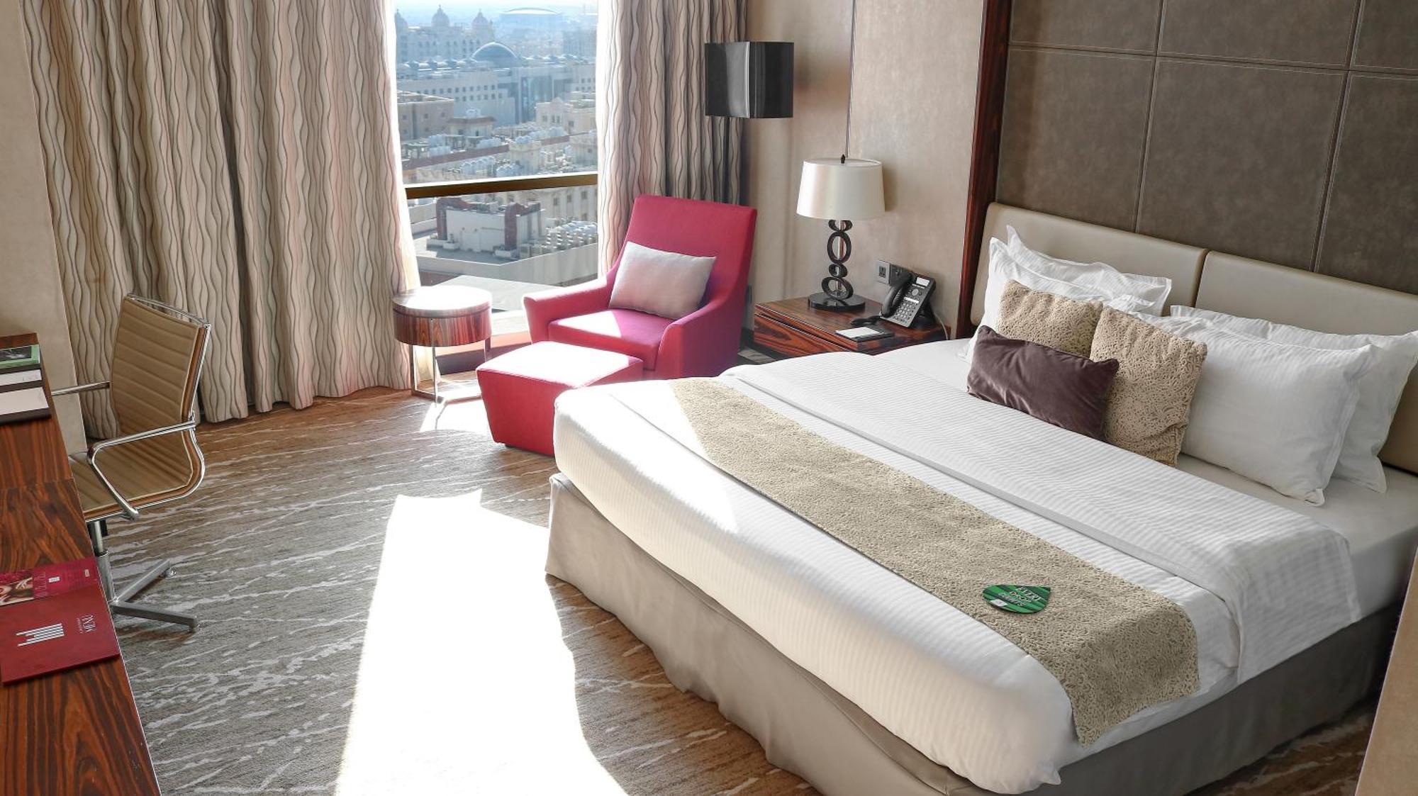 Готель Millennium Plaza 5*